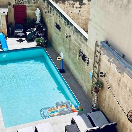 Free Breakfast, Pool, Spacious Aircon Hideaway Apartment Mosta Exterior photo